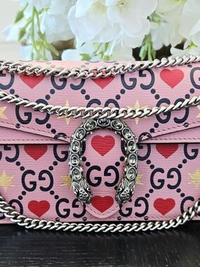 Gucci Valentine's Day Exclusive Dionysus Super Mini Bag